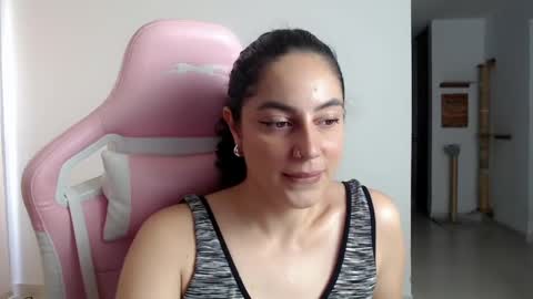 niky_blue online show from 02.02.25