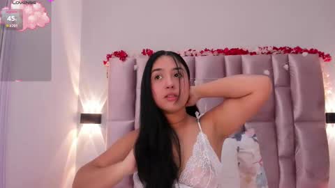 Snapshot of nikybrooks chatting on 03.11.25 Niky Brooks online show from 03.11.25