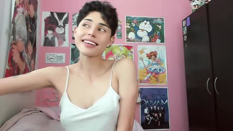 Snapshot of nikylaine chatting on 12.11.24 Nikylaine online show from 12.11.24