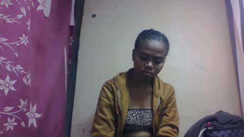 Snapshot of nilahmarie chatting on 10.14.25 nilah online show from 10.14.25