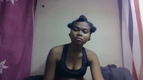 Snapshot of nilahmarie chatting on 10.19.25 nilah online show from 10.19.25