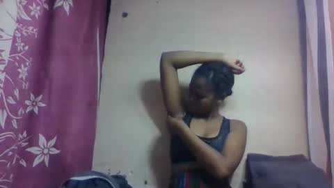 Snapshot of nilahmarie chatting on 10.21.25 nilah online show from 10.21.25