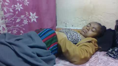 Snapshot of nilahmarie chatting on 10.31.25 nilah online show from 10.31.25