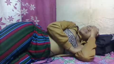 Snapshot of nilahmarie chatting on 10.31.25 nilah online show from 10.31.25