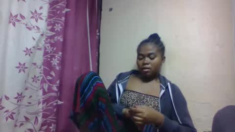 Snapshot of nilahmarie chatting on 11.01.25 nilah online show from 11.01.25