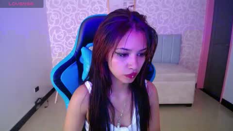 nilia_ch online show from 01.24.25