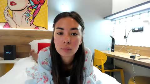 Snapshot of nilliluv chatting on 07.27.26 Bella online show from 07.27.26