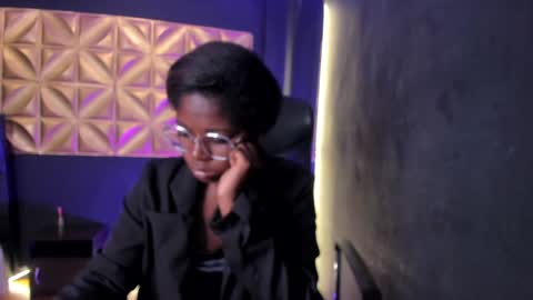 Snapshot of nilosolem12 chatting on 12.19.24 nilo solem online show from 12.19.24