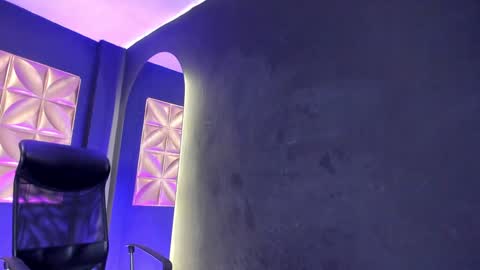 Snapshot of nilosolem12 chatting on 12.28.24 nilo solem online show from 12.28.24