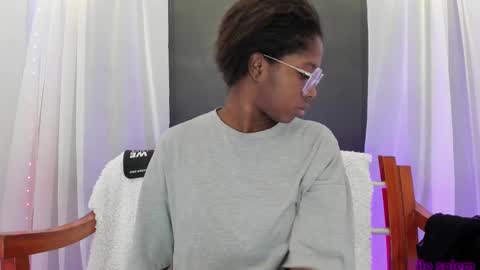 Snapshot of nilosolem12 chatting on 02.14.25 nilo solem online show from 02.14.25