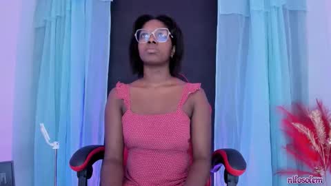 Snapshot of nilosolem12 chatting on 11.13.25 nilo solem online show from 11.13.25