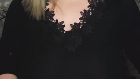 Snapshot of nimphoteasex chatting on 12.07.24 Blonde Nimpho online show from 12.07.24