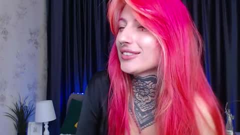 Nina online show from 10.02.25