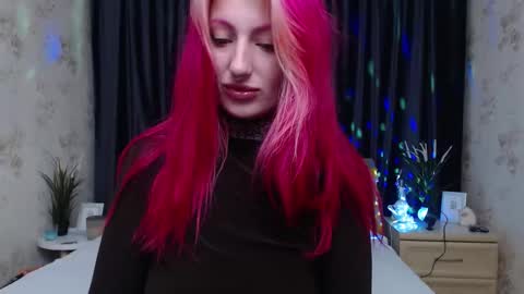 Nina online show from 11.06.25