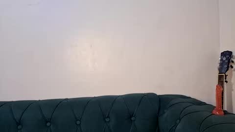 Snapshot of nina_bambi chatting on 10.29.25 nina_bambi online show from 10.29.25