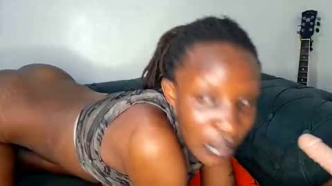 Snapshot of nina_bambi chatting on 11.07.25 nina_bambi online show from 11.07.25