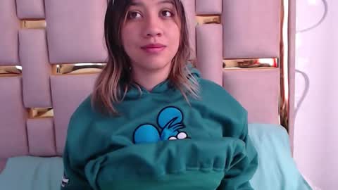 Nina Carther online show from 10.15.25