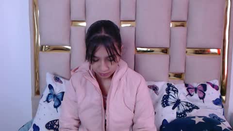 Nina Carther online show from 11.17.25