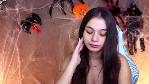 Ketrin online show from 10.20.25