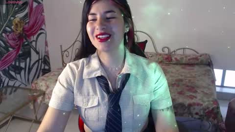 Nina online show from 10.26.25