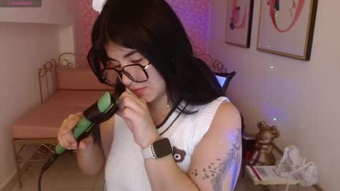 Nina online show from 03.28.26