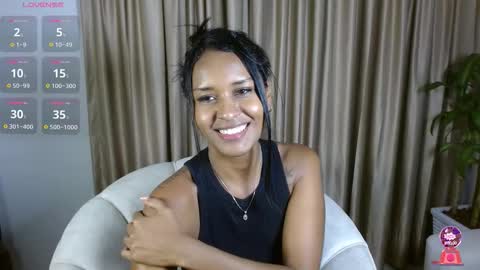 Snapshot of nina_inkk chatting on 11.12.25 Carolina online show from 11.12.25