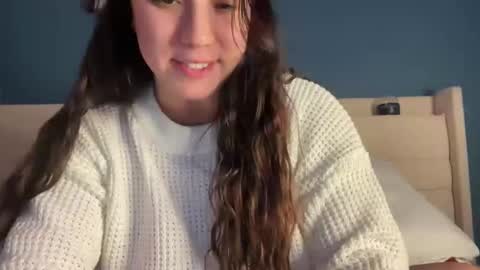 nina_lovez online show from 12.11.24