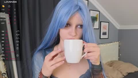 nina_menik online show from 03.20.26