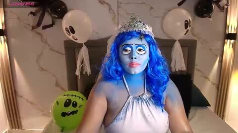  N I N A online show from 10.31.25