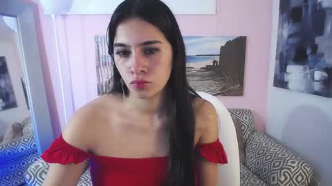 Snapshot of nina_smalls chatting on 10.07.25 Nina online show from 10.07.25