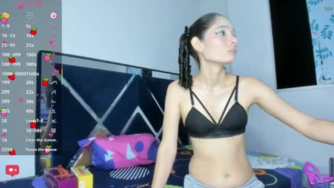 Snapshot of nina_vergara chatting on 05.02.26 nina_vergara online show from 05.02.26