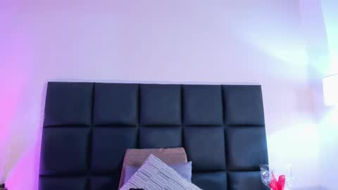 Nina online show from 09.24.25