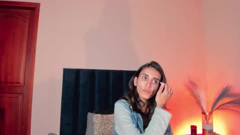 Nina online show from 10.24.25