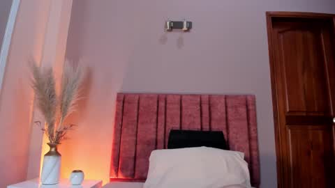 Nina online show from 10.26.25