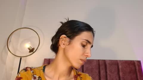 Nina online show from 10.27.25