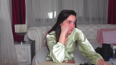 NinaCrystal online show from 12.09.24