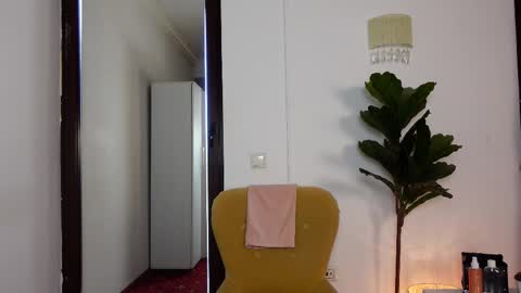 Snapshot of ninacrystal chatting on 02.10.26 NinaCrystal online show from 02.10.26