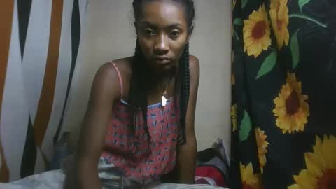 ninaeaa online show from 11.23.25