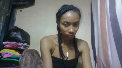 ninaeaa online show from 04.16.26