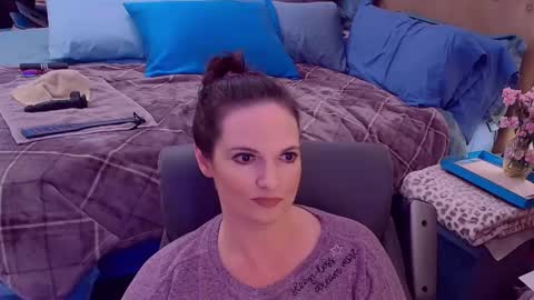 Snapshot of ninajaymes chatting on 09.23.25 Nina Jaymes online show from 09.23.25