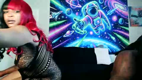 Snapshot of ninakhalifa chatting on 09.09.25 ninakhalifa online show from 09.09.25