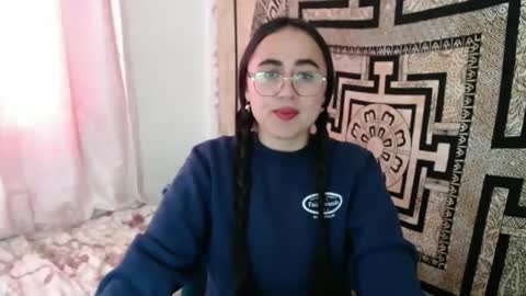 N I N A online show from 09.30.25