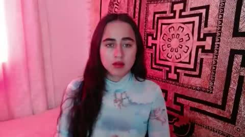 N I N A online show from 11.02.25