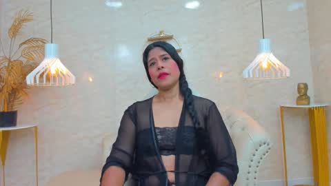 Nina Naughtty online show from 09.17.25