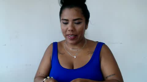 Snapshot of ninapalmer chatting on 06.30.26 Ninapalmer online show from 06.30.26
