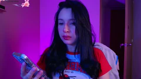 Nina online show from 09.27.25