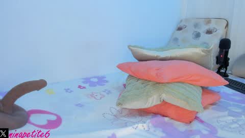 0nly F4ns  Ninapetite80 online show from 04.01.26