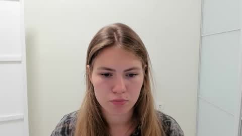 ninarihh online show from 09.17.25