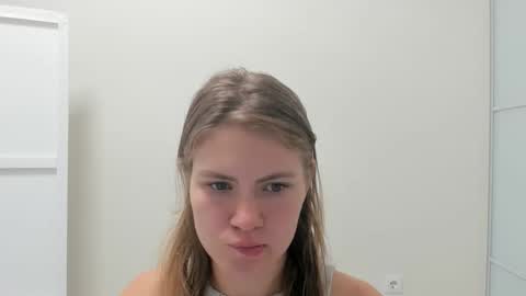 ninarihh online show from 09.22.25