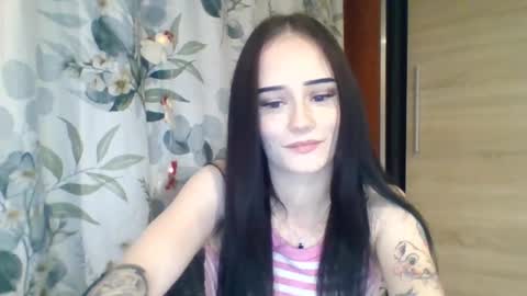 Nina online show from 12.19.25